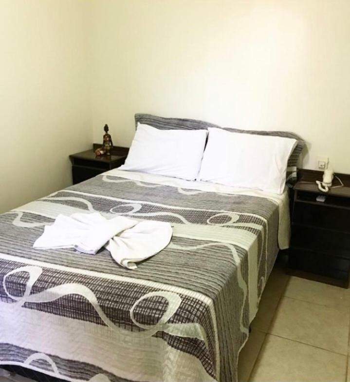 Hotel Santos Campina Verde Bagian luar foto